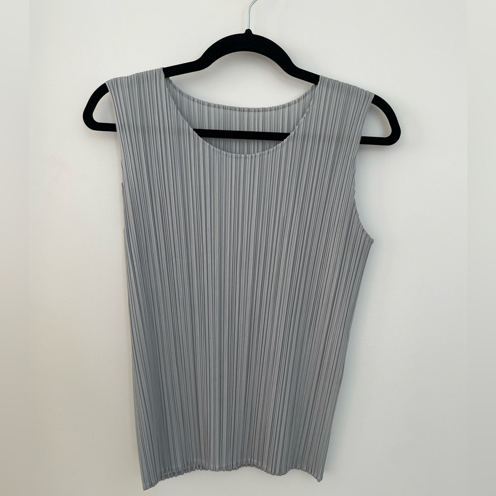Pleats Please light grey tank - Ikko Tanaka collab